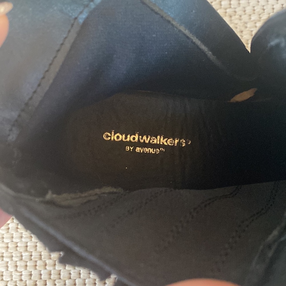 Cloudwalkers by Avenue Size 8 Wide Black Booties - Picture 10 of 17